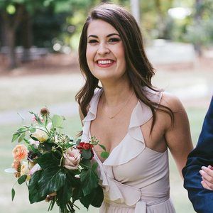 Meet your Posher, Athina